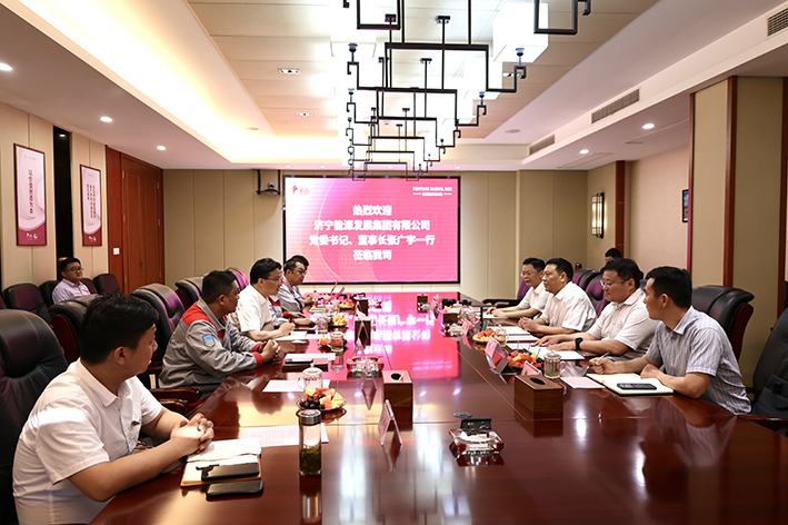 济宁能源发展集团有限公司党委书记、董事长张广宇一行到访象屿海装